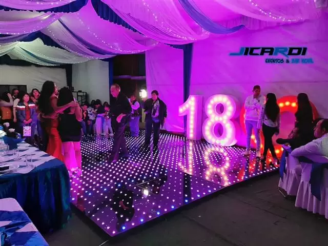 Carpas Elegantes y Banquetes image 5