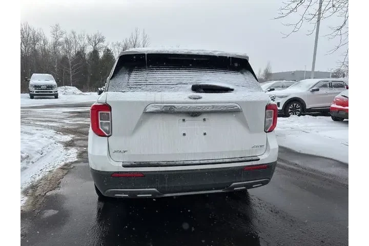 $34408 : Ford Explorer 2023 AWD XLT 4 image 8