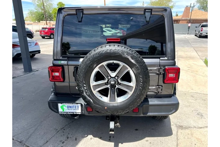2020 Wrangler Unlimited North image 6