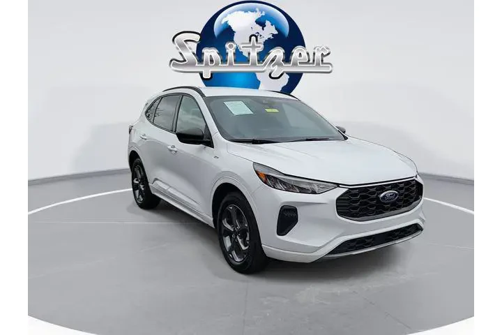 $24472 : Ford Escape 2023 AWD ST-Line image 2