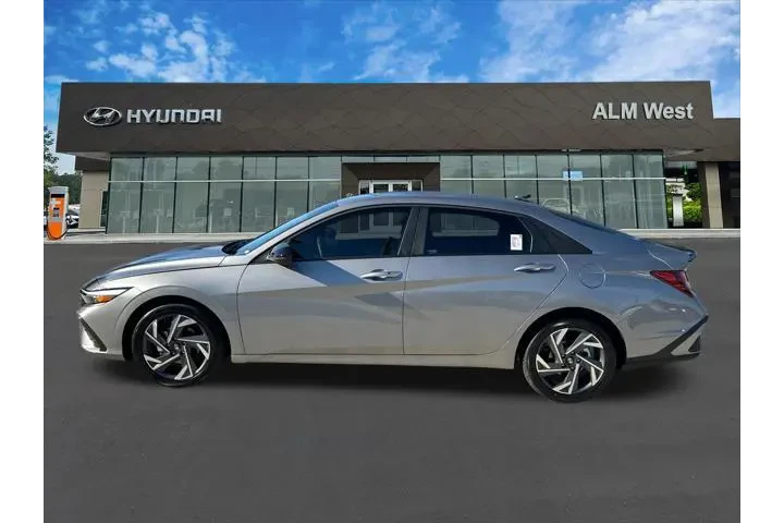 $20320 : Hyundai ELANTRA 2025 SEL Spo image 8