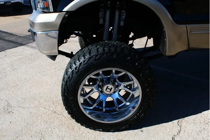 $16149 : Ford Excursion 2005 Eddie Ba image 2