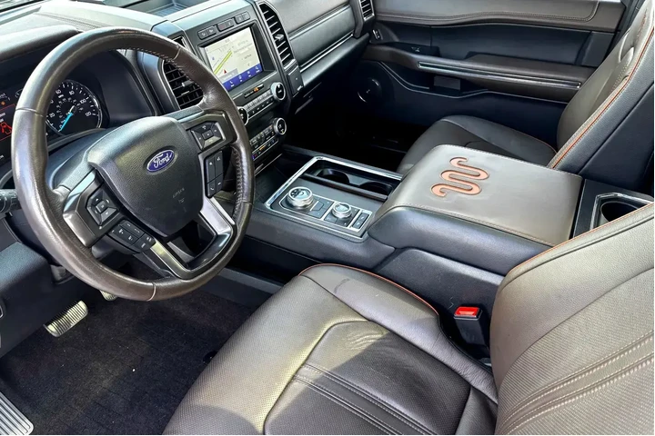 $47977 : Ford Expedition 2021 4x4 Kin image 7
