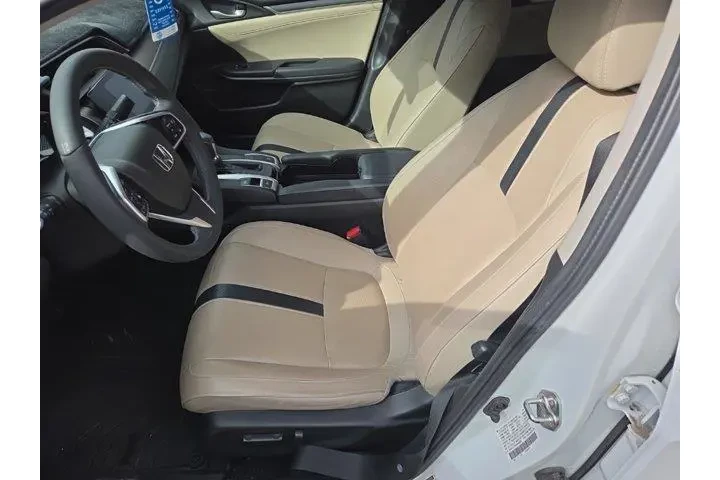 $18298 : Honda Civic 2016 Touring 4dr image 6