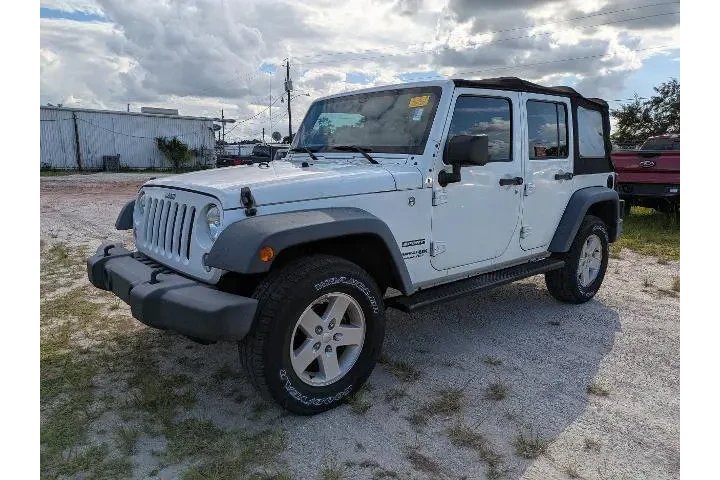 $21884 : Jeep Wrangler JK Unlimited 2 image 8