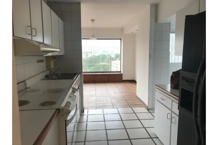 $1100 : Alquiler  Apartamento Ccas., image 3