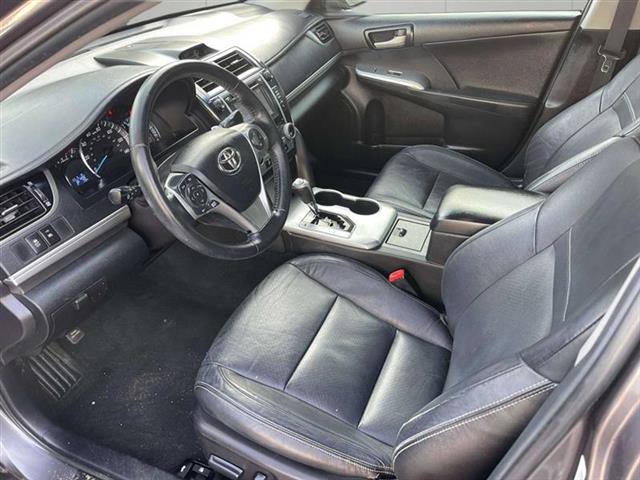 2014 Camry L image 10