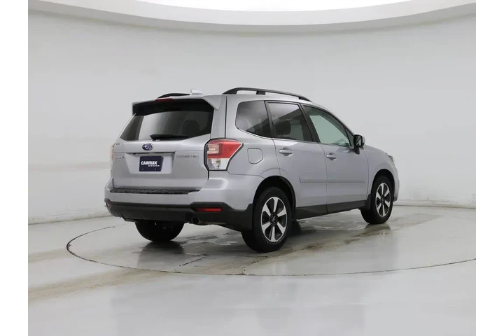 $15998 : Subaru Forester 2018 AWD 2.5 image 8