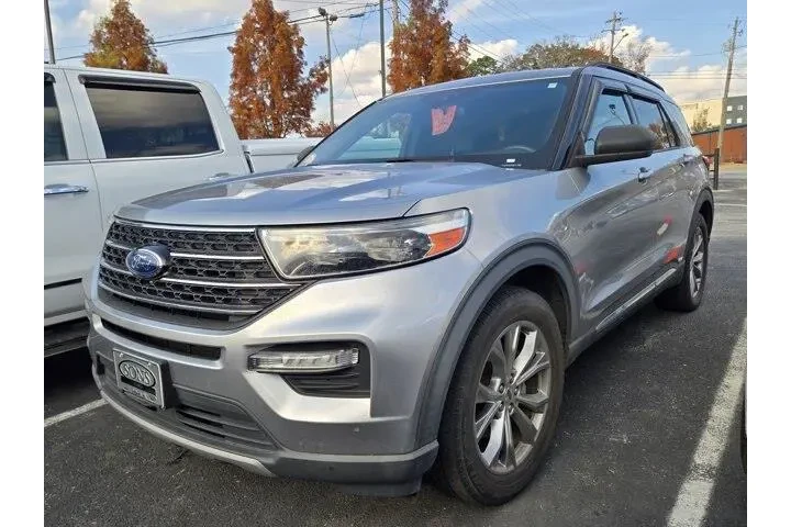 $20933 : Ford Explorer 2020 XLT 4dr S image 1