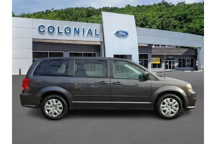 $14750 : Dodge Grand Caravan 2017 SE image 7