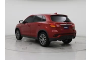 $15998 : Mitsubishi Outlander Sport 2 thumbnail