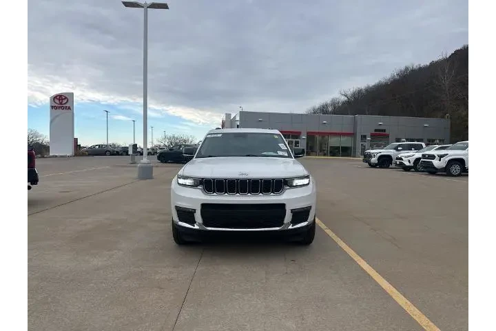 $31980 : Jeep Grand Cherokee L 2022 4 image 5