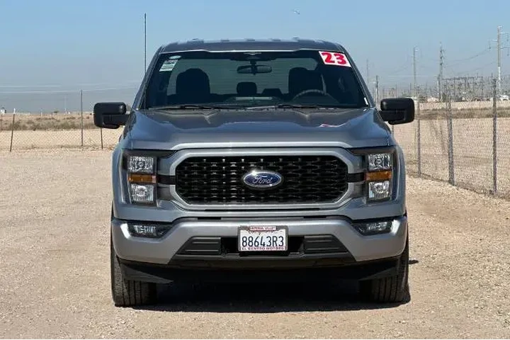 $35995 : Ford F-150 2023 4x2 XL 4dr S image 10