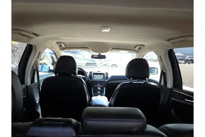 $15995 : Ford Edge 2018 AWD Titanium image 9