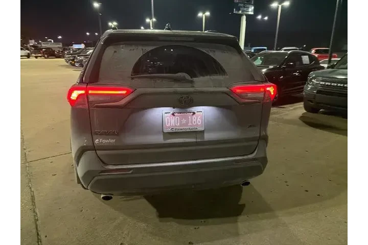 $29595 : Toyota RAV4 2024 XLE Premium image 6