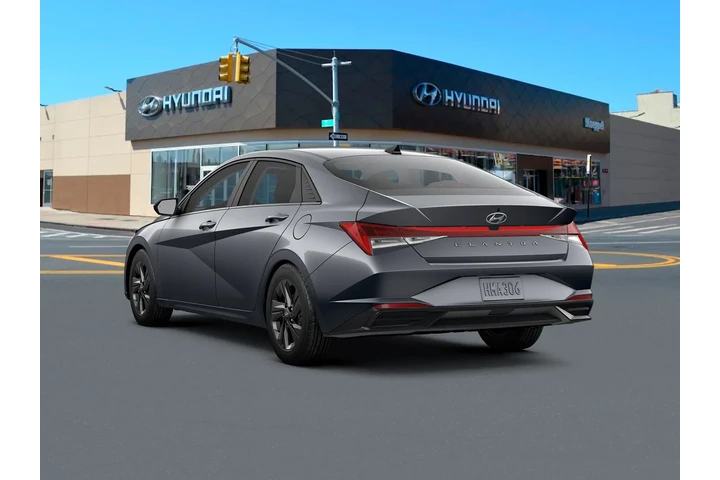 $18495 : Hyundai ELANTRA 2023 SEL 4dr image 5