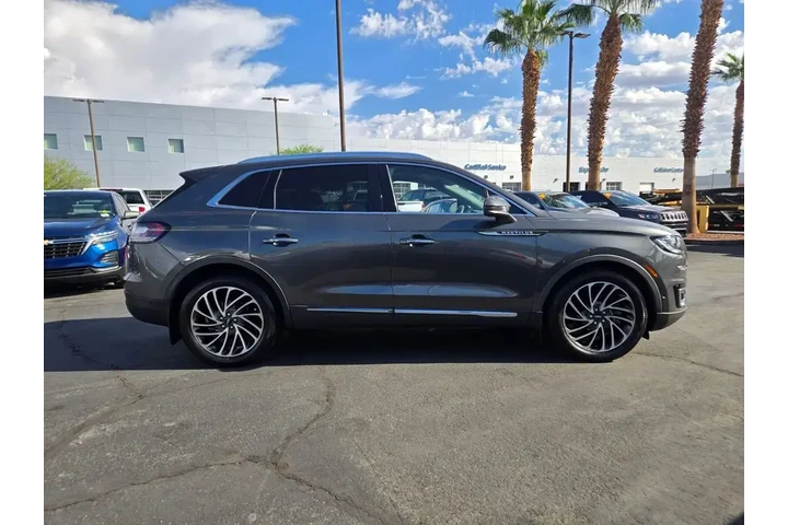 $21823 : Lincoln Nautilus 2019 AWD Re image 7