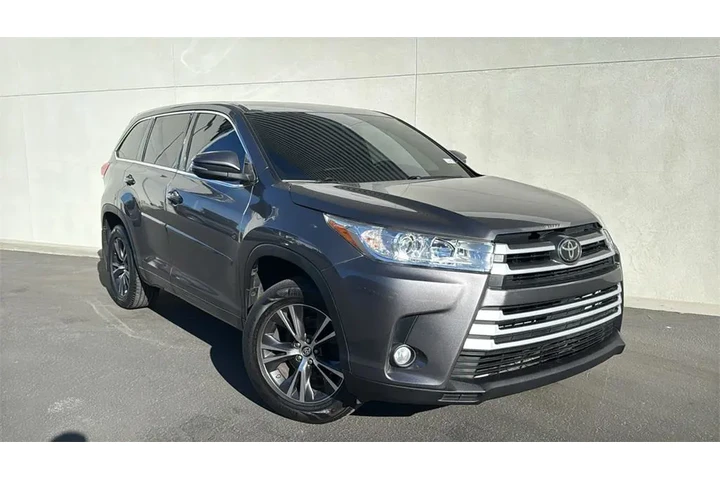 $24855 : Toyota Highlander 2018 AWD L image 1