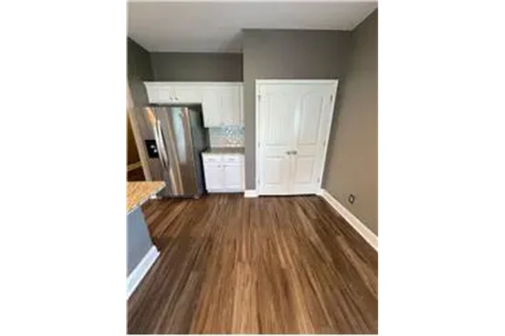 $2150 : Rental property with 3 bedro image 10