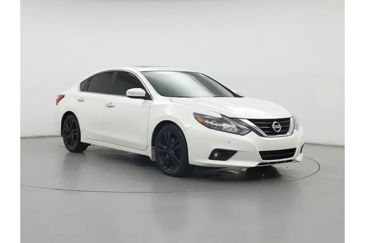 $13998 : Nissan Altima 2016 3.5 SL 4d image 1