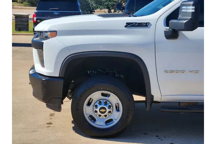 $35499 : Chevrolet Silverado 2500HD 2 image 8