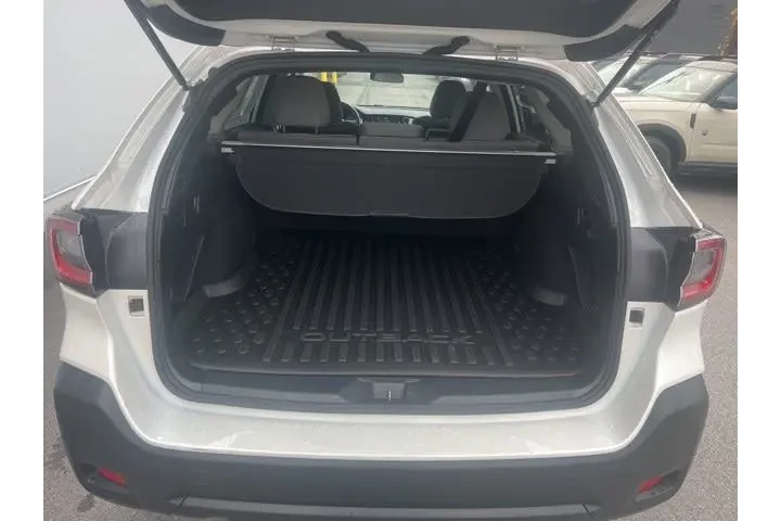 $26900 : Subaru Outback 2023 AWD Prem image 5