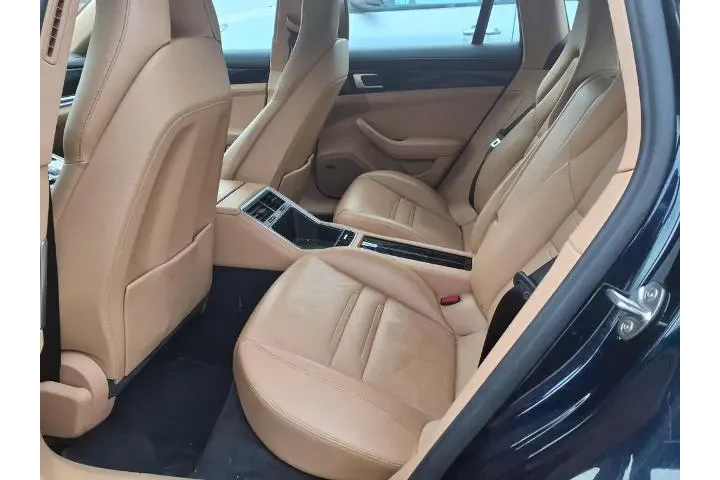 $38947 : Porsche Panamera 2018 AWD 4 image 7