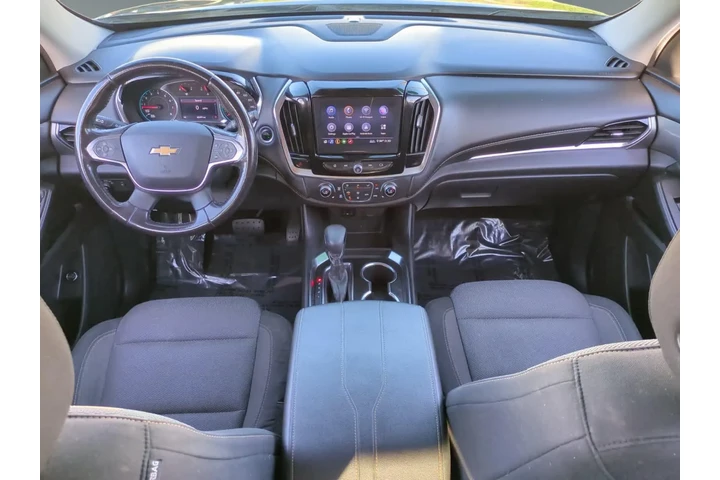 Chevrolet Traverse 2021 4x4 image 10