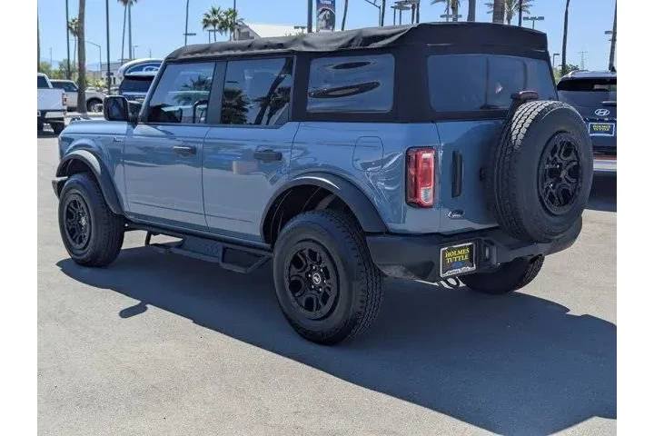 $35999 : Ford Bronco 2021 4x4 Base 4d image 4