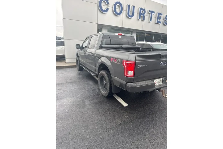 $18207 : Ford F-150 2017 4x4 XL 4dr S image 4