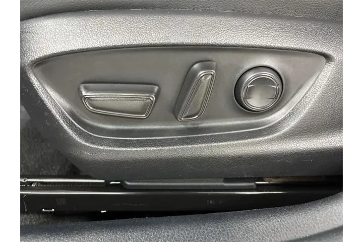 $20900 : Toyota Camry 2023 SE 4dr Sed image 4