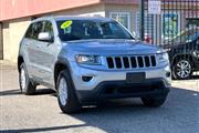 $13495 : 2016 Grand Cherokee thumbnail