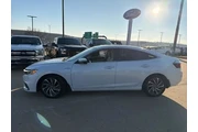 $21395 : Honda Insight 2022 Touring 4 thumbnail