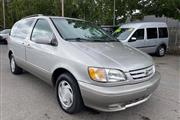 $4995 : 2003 Sienna XLE thumbnail