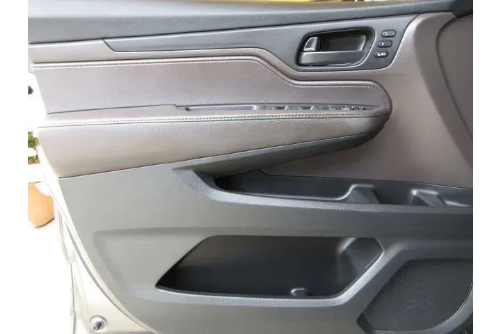 $23514 : Honda Odyssey 2018 EX-L 4dr image 9