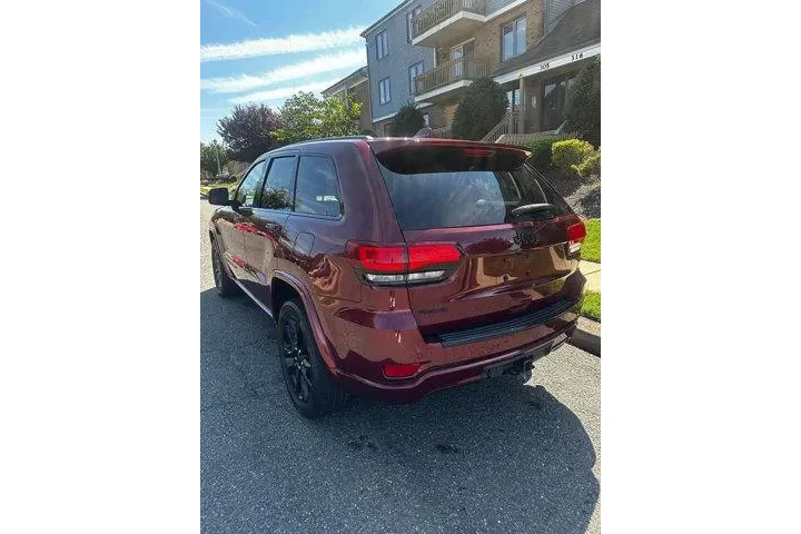 $12500 : Jeep Grand Cherokee 2017 4x4 image 5