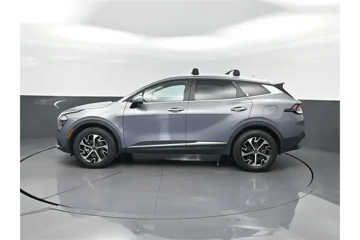 $21746 : Kia Sportage 2023 AWD EX 4dr image 2