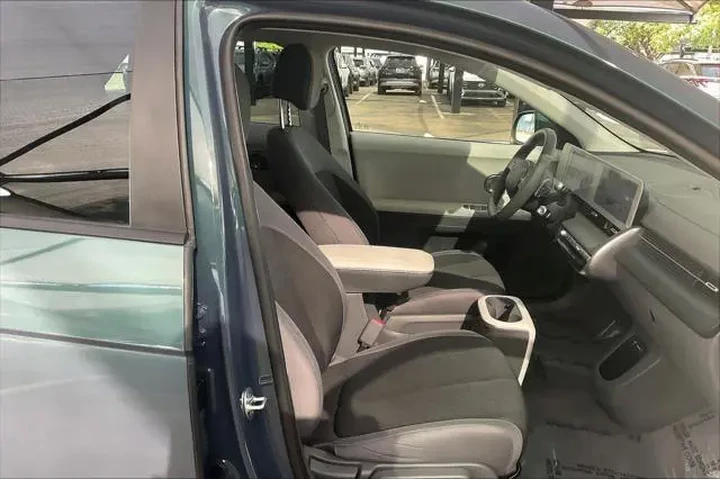 $24898 : Hyundai IONIQ 5 2024 SEL 4dr image 8