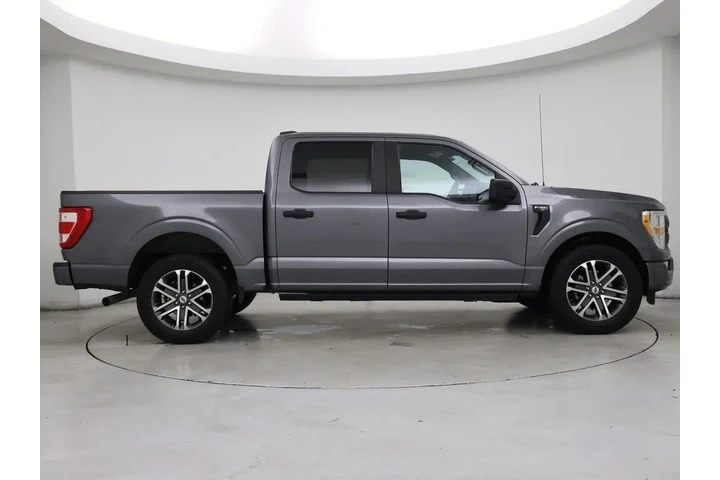 $30998 : Ford F-150 2021 4x2 XL 4dr S image 7