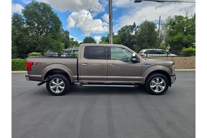 $35995 : Ford F-150 2019 4x4 Lariat 4 image 3