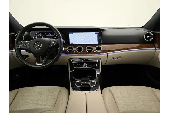 $22998 : Mercedes-Benz E-Class 2017 E image 9