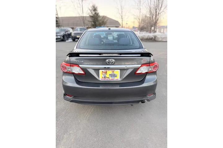 $10500 : 2013 Corolla S image 8