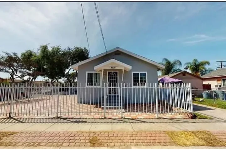 $1550 : READY☎️Duane Way, South Gate🏠 image 2