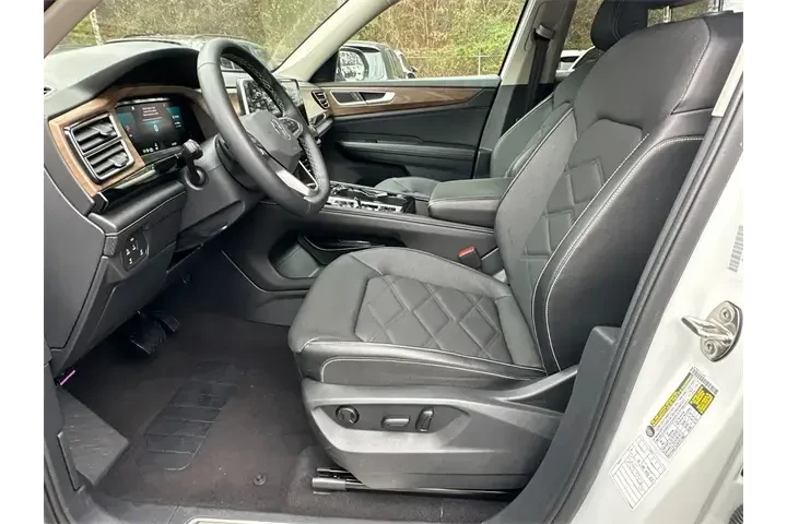 $25996 : Volkswagen Atlas 2024 SE 4dr image 9