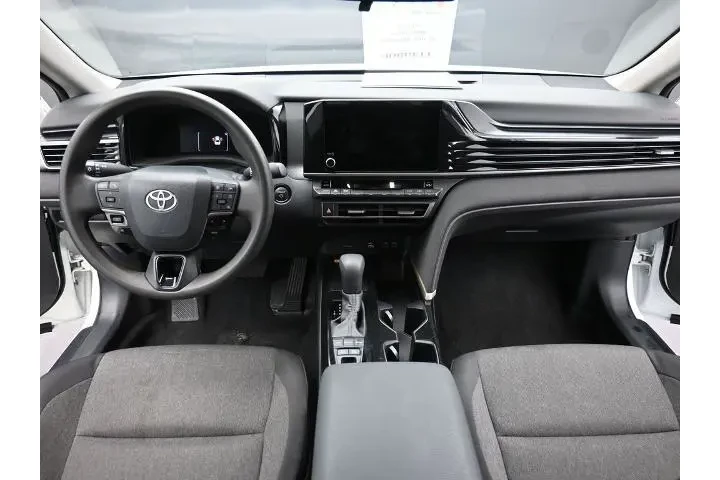 $25349 : Toyota Camry 2025 SE 4dr Sed image 10