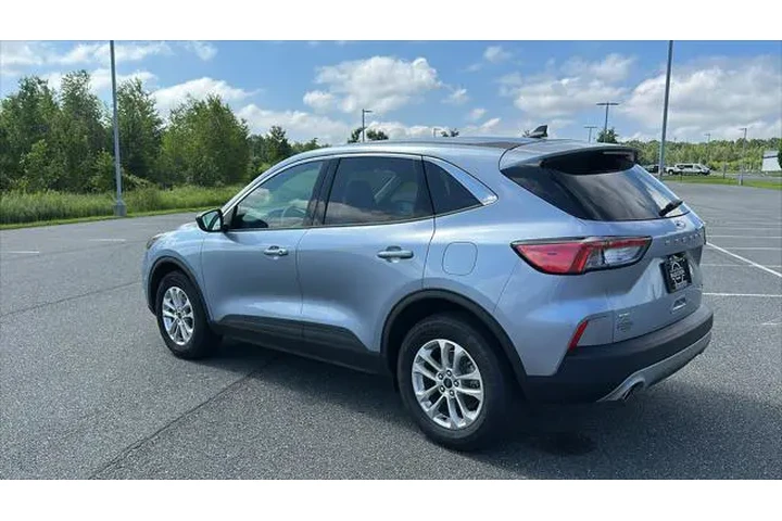 $21299 : Ford Escape 2022 AWD SE 4dr image 10