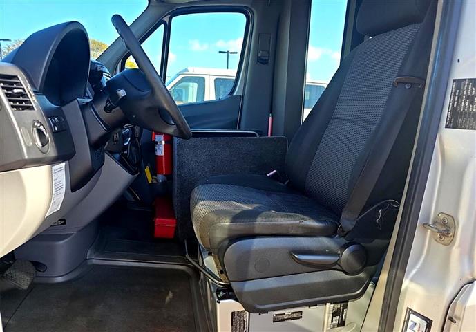 $19995 : 2012 Mercedes-Benz Sprinter image 7