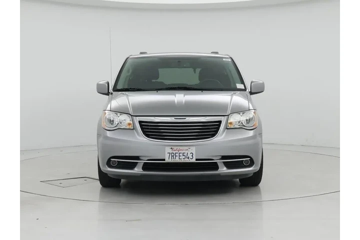 $18998 : Chrysler Town and Country 20 image 5