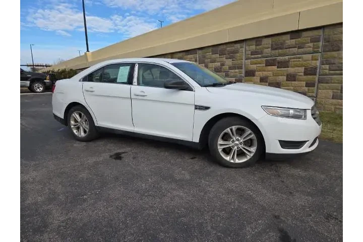 $4376 : Ford Taurus 2015 SE 4dr Seda image 7