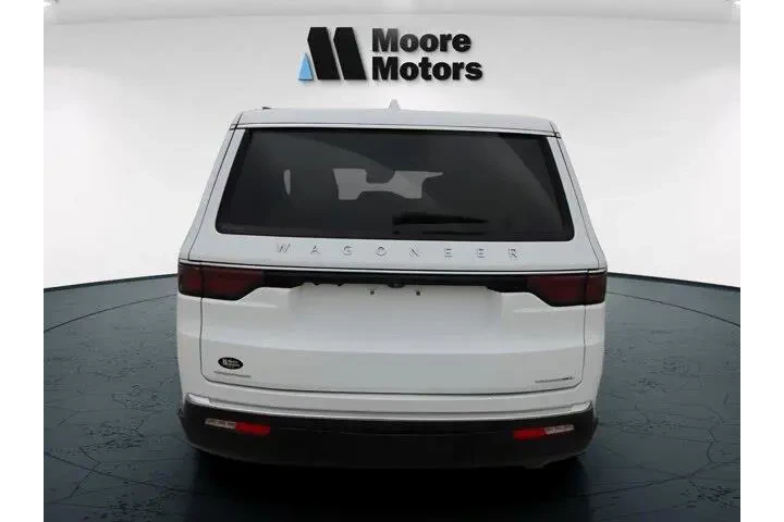 $36995 : Jeep Wagoneer L 2023 4x4 4dr image 5